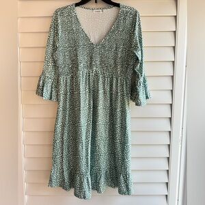 Maternity Dress perfect for baby shower or maternity photos & more!